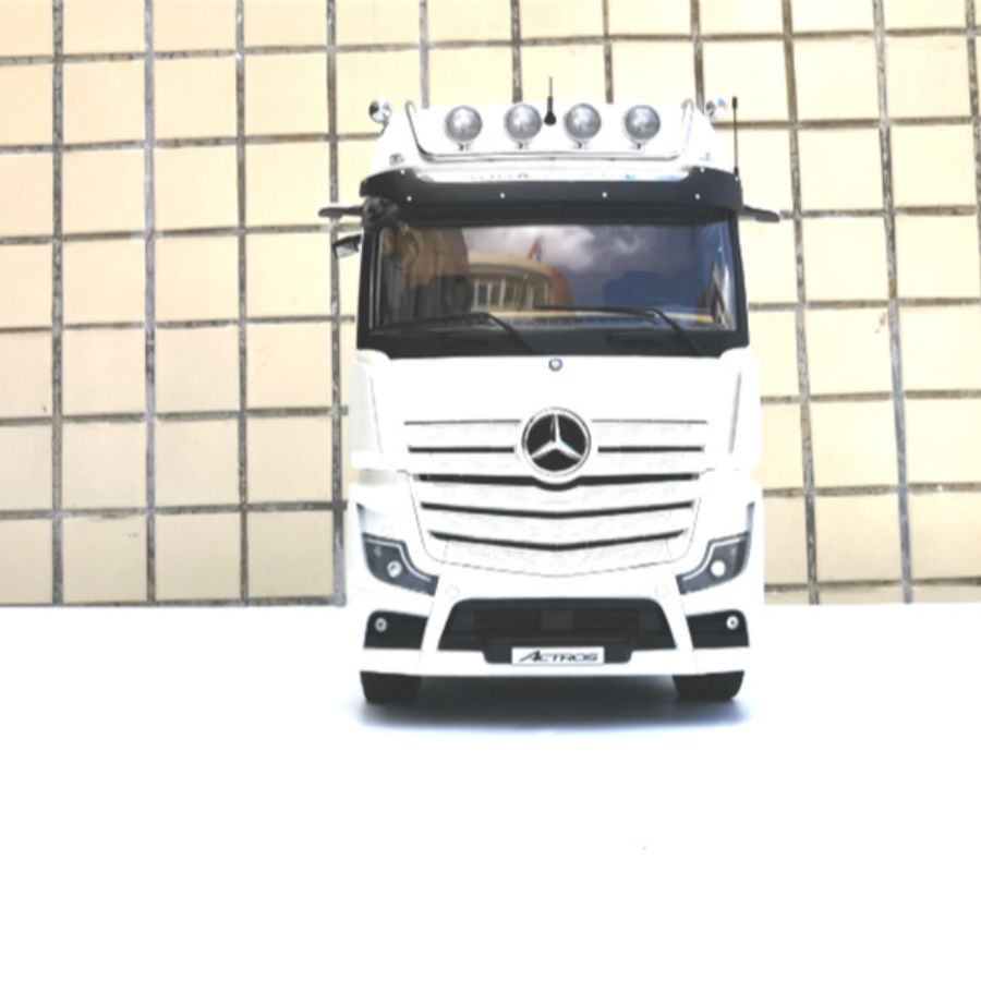 NZG Mercedes Benz ACTROS FH25 GIGASPACE 4X2 Truck Lorry Trailer 1/18 DIECAST Truck Lorry