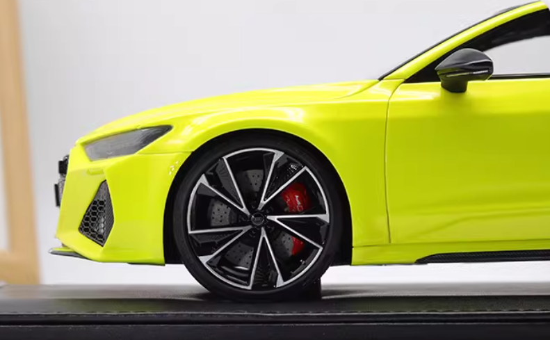 1:18 Audi RS7 2017 Fluorescent Yellow  MOTORHELIX LTD 99PCS ONLY Resin car Model