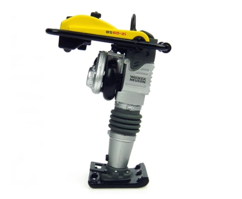 Universal Hobbies NEUSON RAMMERS BS60-2I 1:12 Truck Pre-built Model
