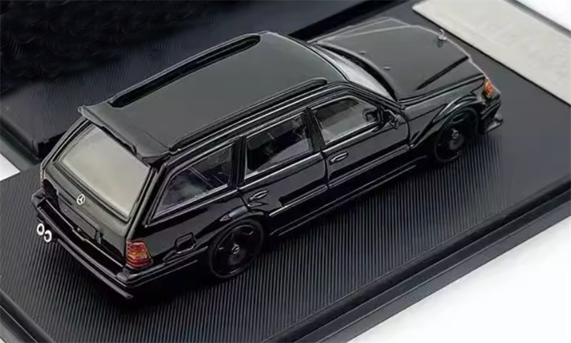 Mortal Mercedes Benz E-Class E300 station wagon S124 Black - Black Wheel HEC Exhibition Edition Limited Edition 1:64 Car Pre-built Model view4