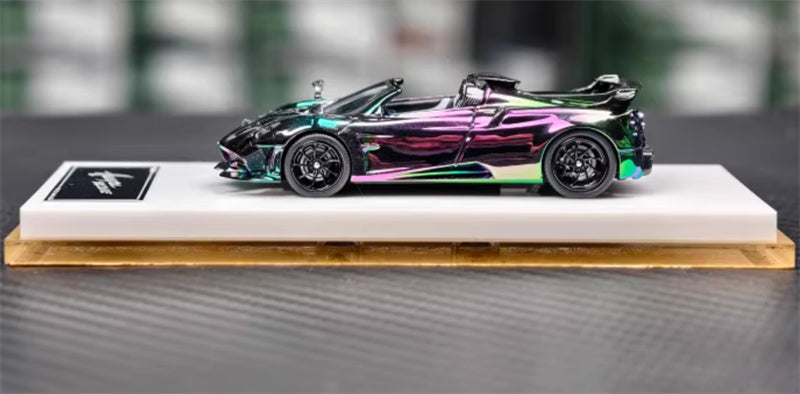 HH Model Pagani Huayra Tricolore Hidden Electroplating Color Change - Convertible Edition 1:64 Car Pre-built Model view4