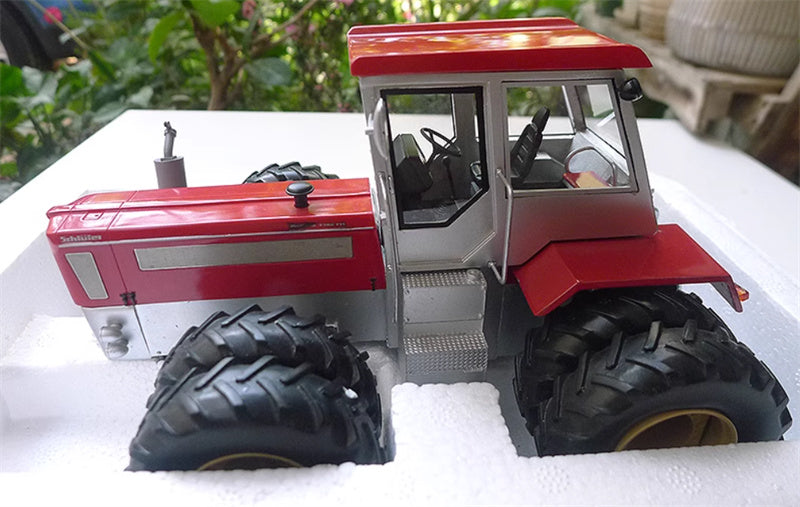 SCHUCO Schluter Profi Trac 5000 TVL Red Limited Edition 750PCS ONLY 1:32 Truck Pre-built Model