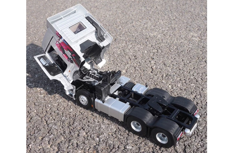 FOTON AUMAN Starlight Tractor silver 1:24 Truck Pre-built Airliner Model Display view3