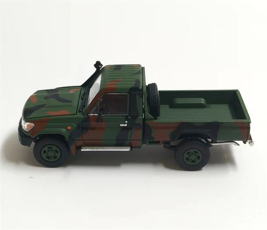 RHINO MODEL Toyota Land Cruiser LC79 military green Pickup Truck 1:64 Truck Pre-built Model view2