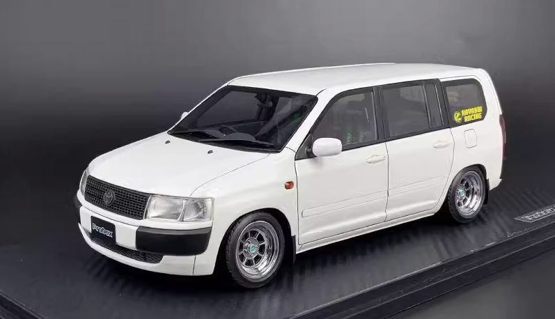 Ignition Model Toyota Probox GL NCP51V MPV white 1:18car Pre-a Model