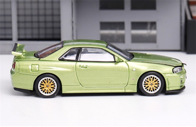 COOL ART Nissan GT-R R34 Metal green w/ engine 1:64 Car Pre-built Model view3