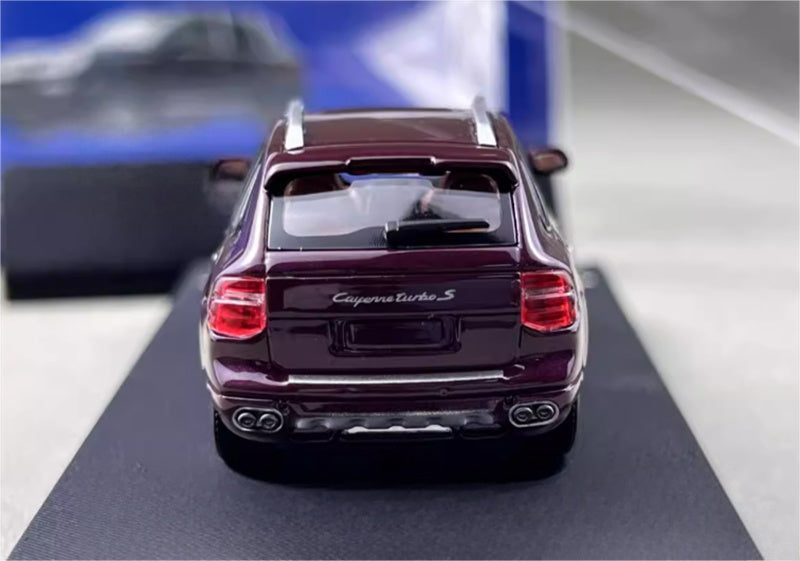 SW Porsche Cayenne Turbo S Claret Limited Edition 499PCS ONLY 1:64 car Pre-built Model view6