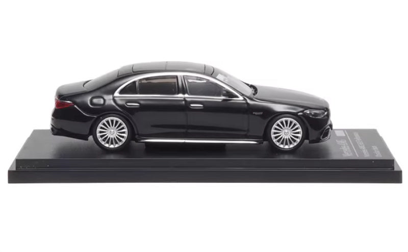 Almost Real Mercedes - AMG S 63 E Performance 2023 Obsidian Black 1:64 Car Pre-built Airliner Model Display view3