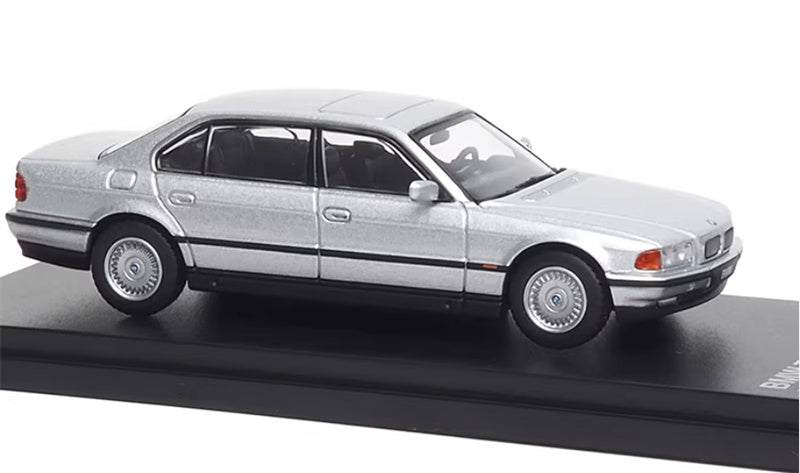 Almost Real BMW 750iL E38 Silver 1:64 Car Pre-built Airliner Model Display view3