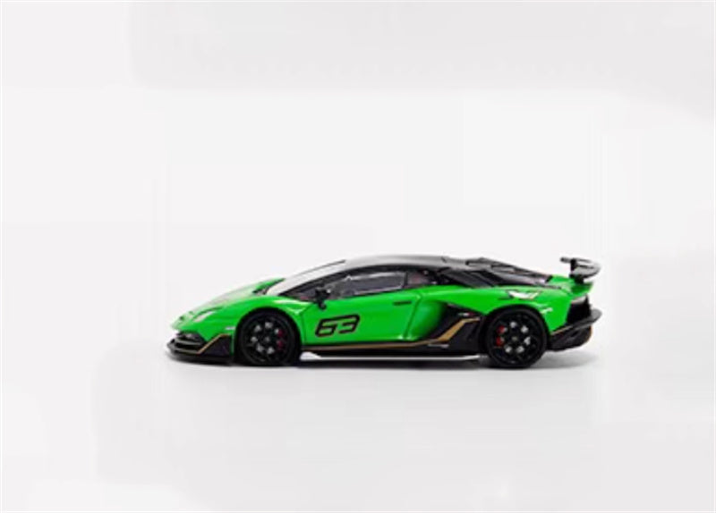 MAXWELL Lamborghini Aventador SVJ 63 Roadster Green hardtop 1:64 Car Pre-built Model view3