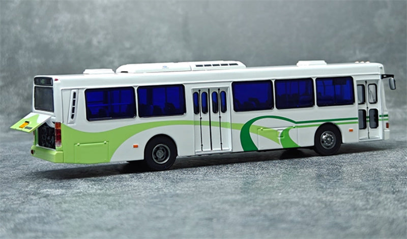 AUTO-GLIMPSE Flxible CFC6110GD Shanghai Coating Bus Route 81 Air-conditioned version Light green white 1:64 Bus Pre-built Model view5