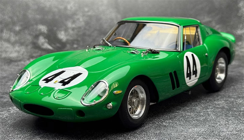 CMC Ferrari 250 GTO Silverstone 1963 #4491 (RHD) Piper #44 green Limited Edition 1:18 Car Pre-a Model