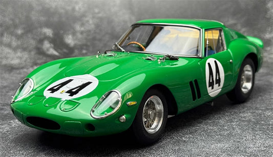 CMC Ferrari 250 GTO Silverstone 1963 #4491 (RHD) Piper #44 green Limited Edition 1:18 Car Pre-a Model