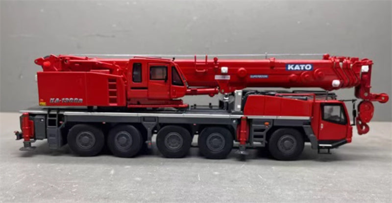 KATO KA-1300R Crane Red 1:50 Truck Pre-built Model