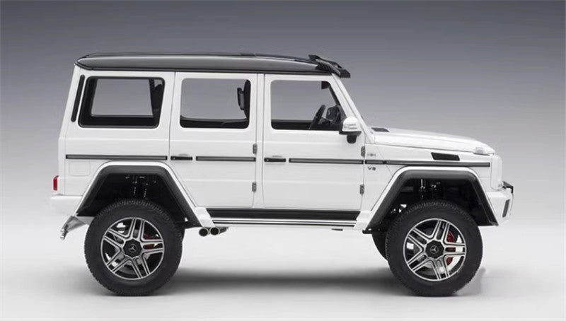 Autoart Mercedes Benz G500 4×4² White 1/18 DIECAST CAR