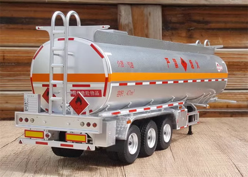 Mangao tanker semi Trailer silver 1:36 Truck Pre-built Model