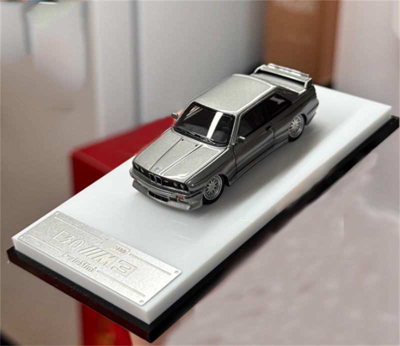 ScaleMini BMW M3 first generation E30 low slung sports car grey Limited Edition 499PCS ONLY 1:64 Car Pre-built Model view1