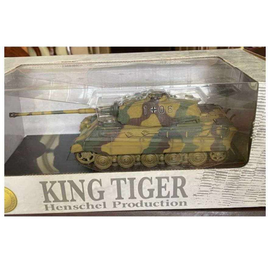 Dragon Henschel Porsche Sd.Kfz.182 King Tiger German Army sPzAbt 506 #106 Ardennes Belgium Battle of the Bulge December 1944 1/35 ABS Tank