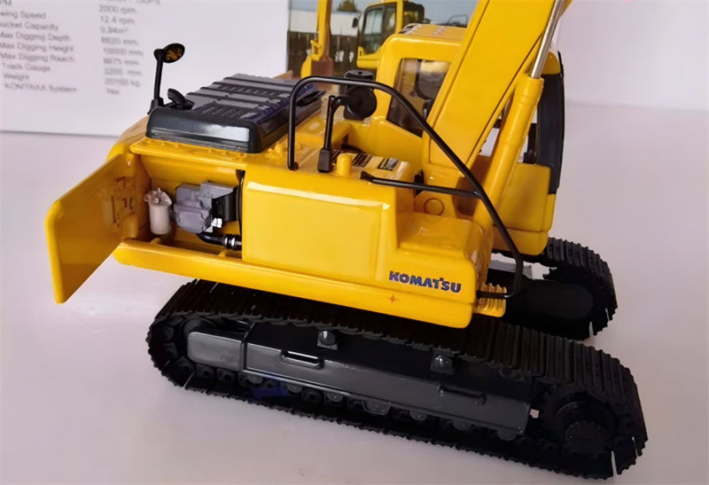 1:43 PC200-8MO w/ non-slip mat KOMATSU DIECAST Model