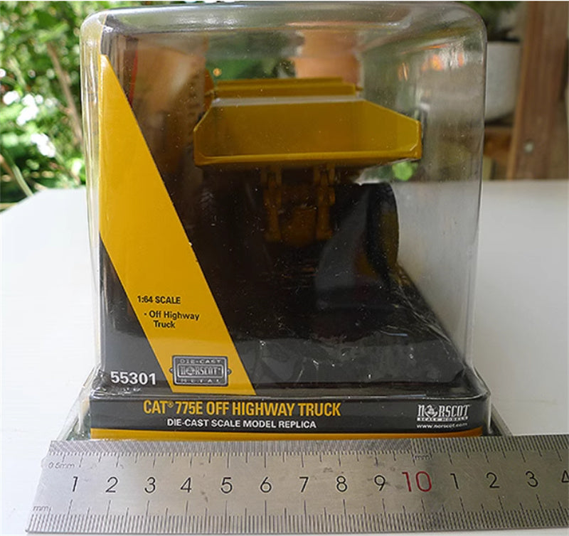 Norscot cat 775E Off Highway Truck yellow 1:64 Truck Pre-built Model