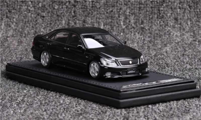 IGNITION MODEL Toyota Crown GRS180 3.5 Black with OZ Wheel 1:43 Car Model view4