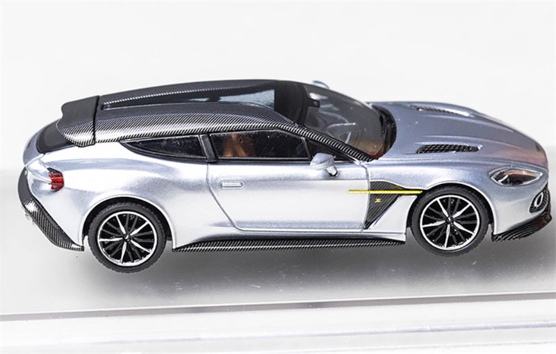 KING MODEL Aston Martin Vanquish Zagato Bright Silver Limited Edition 333PCS ONLY 1:64 Car Pre-built Model view6