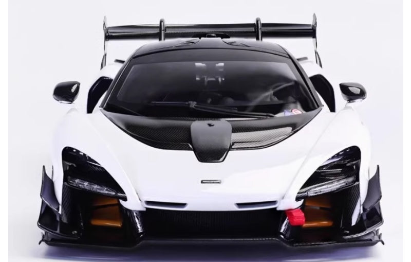 1:18 McLaren Senna GTR LCD White Diecast Model view10