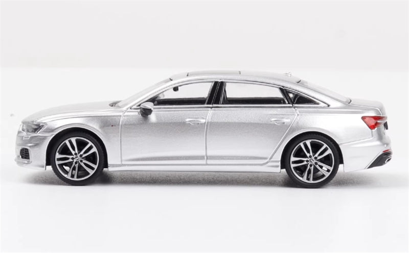 VAV AUDI A6L Silver Sedan 1:64 Car Pre-built Model