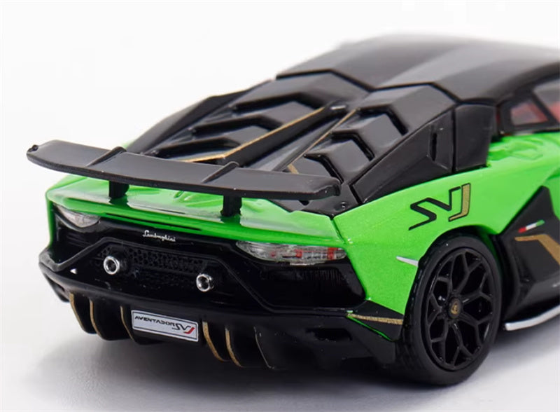 Max well Lamborghini Aventador SVj 63 # Pearl green hardtop 1:64 Car Pre-built Airliner Model Display view6
