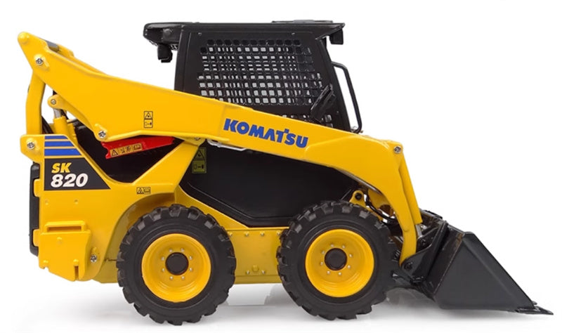 Universal Hobbies Komatsu SK820-8 Wheel loader Yellow Limited Edition 877pcs ONLY 1:25 Truck Pre-built Model