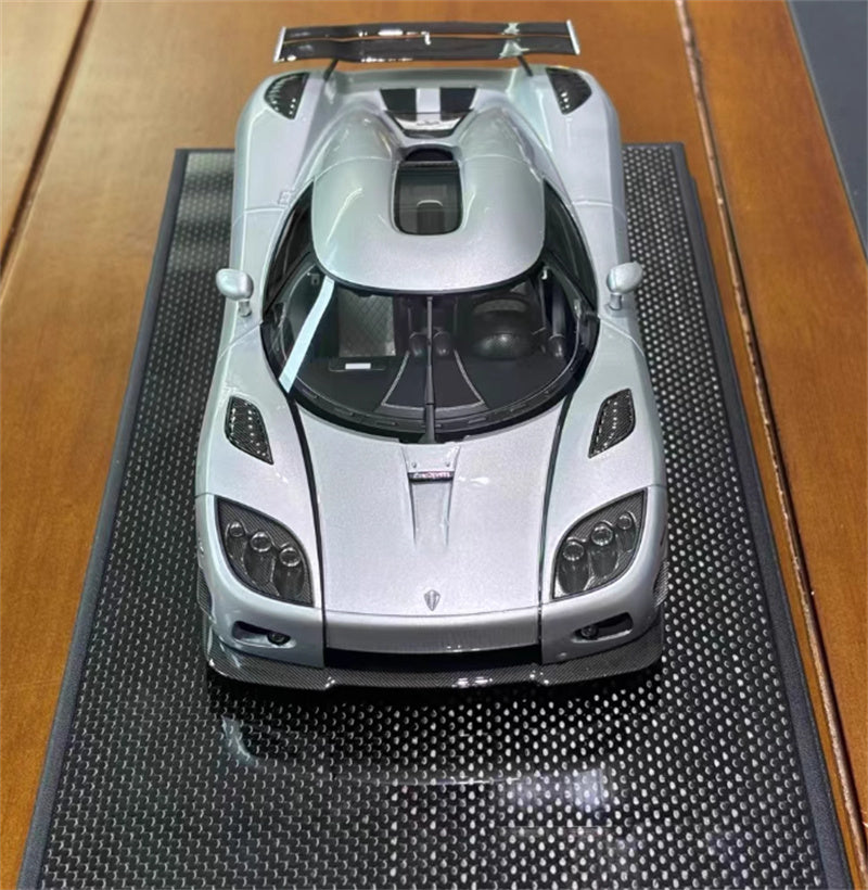 1:18 Koenigsegg CCXR 2010 silvery VMB Resin Car Model view5