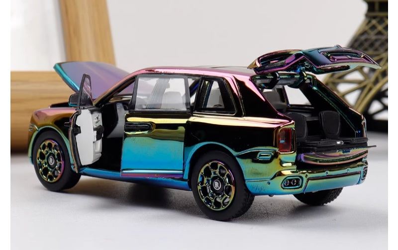 1:64 Rolls-Royce Cullinan Chrome Plated DCM BB Wheel Limited 300 pcs DIECAST Car Model