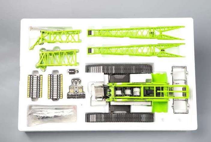 Zoomlion 9800 Crawler crane 1/50 DIECAST 0