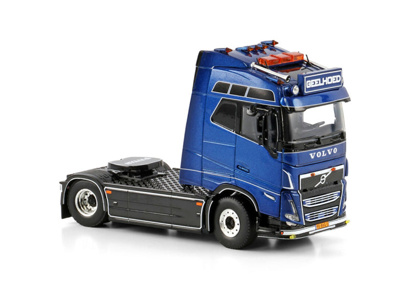 WSI VOLVO FH5 GLOBETROTTER 4X2 Geelhoed 1:50 Truck Pre-built Model