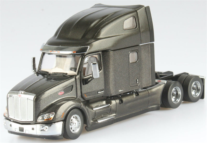CATERPILLAR Peterbilt 579 UltraLoft Tractor with 53' refrigerated van – Legendary Black cab + 53' Chrome refrigerated van with Peterbilt logo 1:50 Truck Pre-built Model