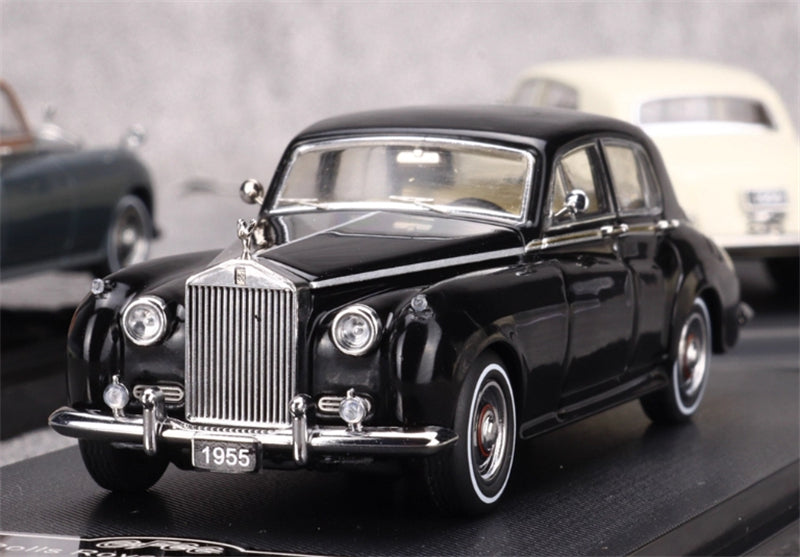 GFCC 1955 Rolls Royce Silver Cloud classic car Glossy Black LHD 1:64 car Pre-built Model view7