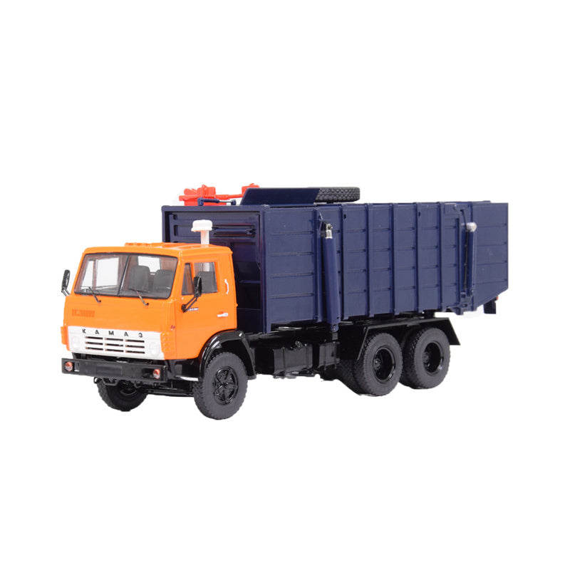 StartScaleModels Russian municipal sanitation self loading Garbage truck KO-415A (53213) 1/43 Truck Pre-built Model