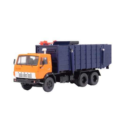 StartScaleModels Russian municipal sanitation self loading Garbage truck KO-415A (53213) 1:43 Truck Pre-built Model