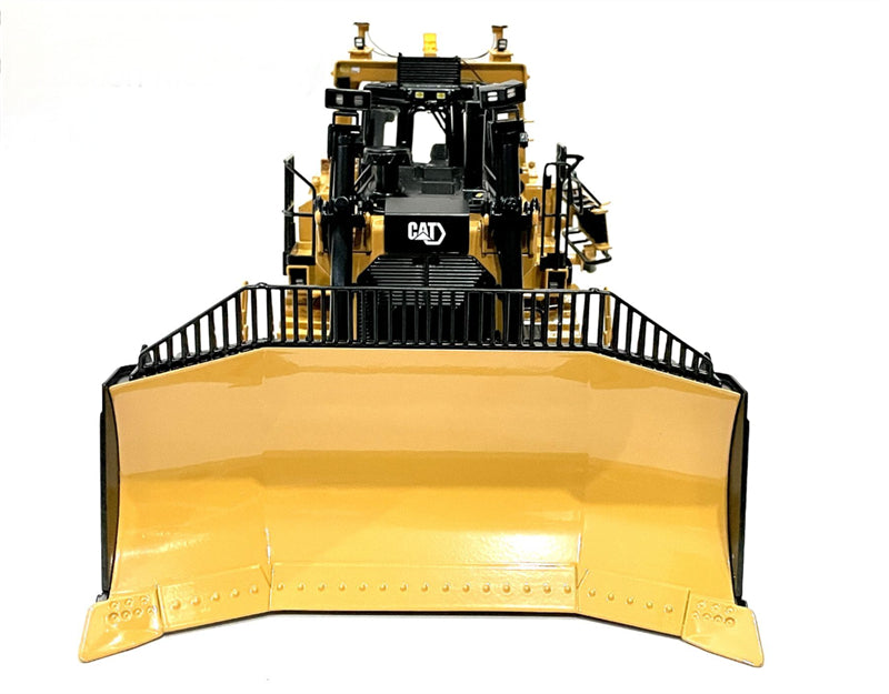 CCM D9 bulldozer door opening version (three blades) 1:24 Truck Pre-a Model