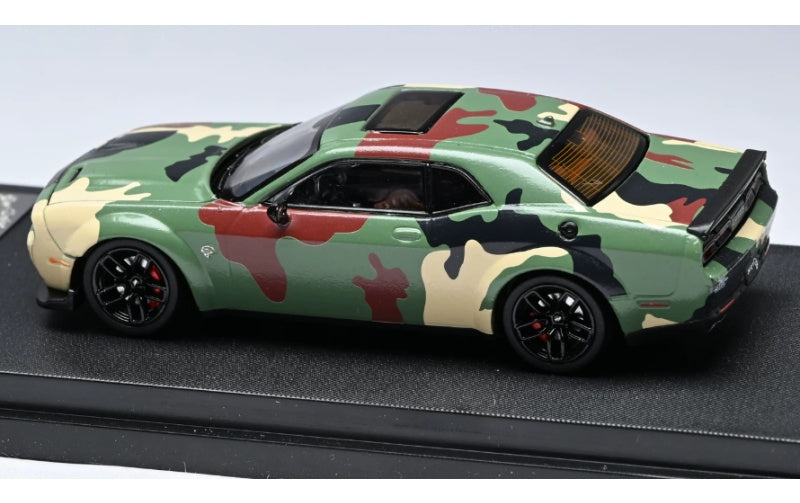 1:64 DODGE SRT Hellcat  Rainforest Survival Stance Hunters  Limited Edition 499PCS ONLY DIECAST Model