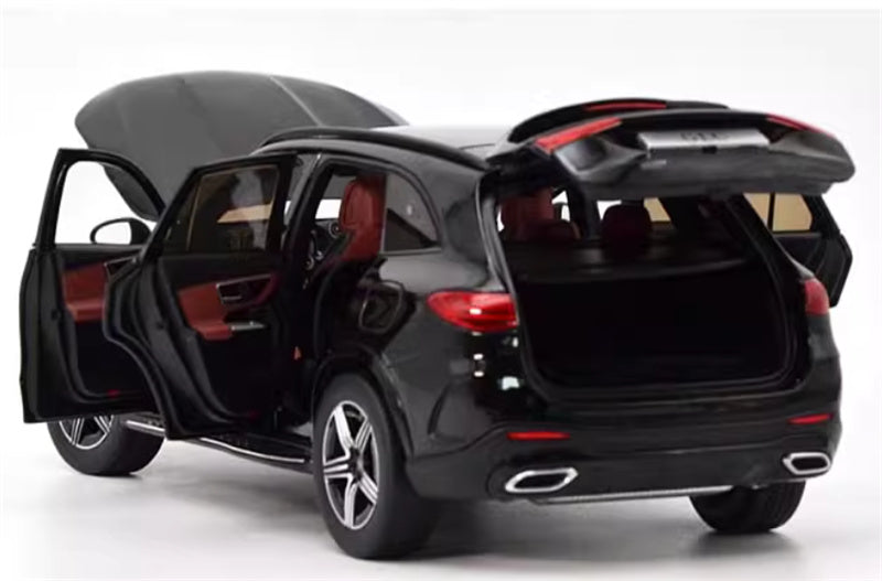 iScale Mercedes Benz GLC C254 2024 black 1:18 Car Pre-built Model view6