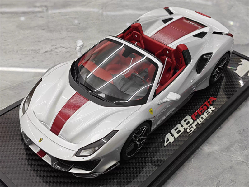 BBR MODELS FERRARI 488 Pista Spider convertible Silver calipers Carbon fiber base Limited Edition 28PCS ONLY 1:18 Car Pre-built Model view1