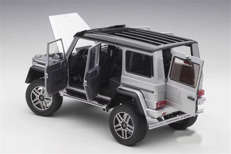 Autoart Mercedes Benz G 500 4×4² Silver 1/18 DIECAST CAR