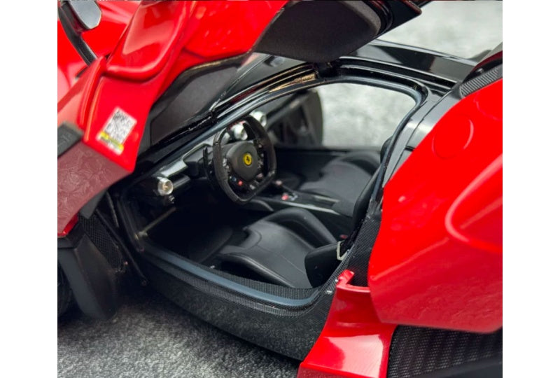 1:18 Ferrari LaFerrari  Standard Red Black Top - Gold Wheel BBR MODELS  DIECAST Model
