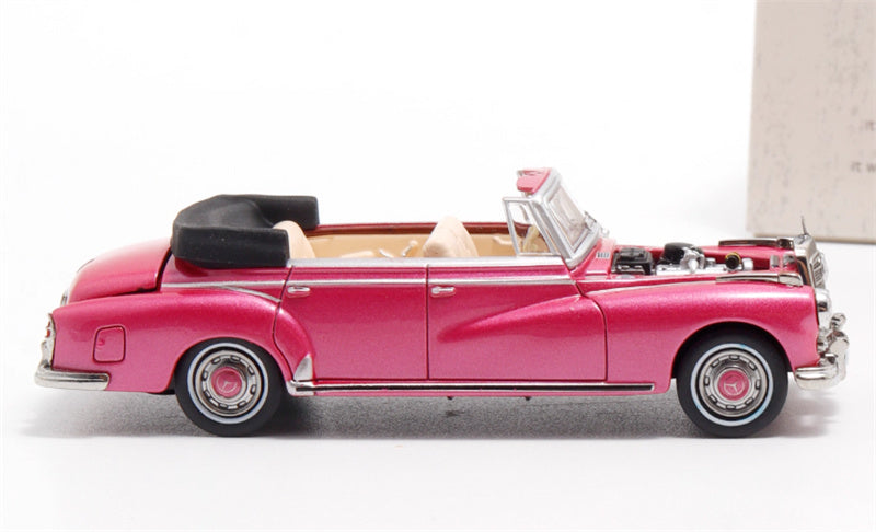 Mortal Mercedes Benz TYP 300D Cabriolet W189 Limited Edition 499PCS ONLY pink 1:64 Car Pre-built Model view3