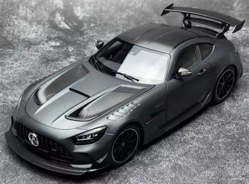 MINICHAMPS Mercedes AMG GT Black Series 2021 grey Limited Edition 400PCS ONLY 1:18 Car Pre-built Model view1