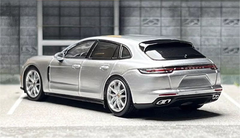 Furuya Porsche Panamera GT Silver Hunting Edition 1:64 car Pre-built Model view4