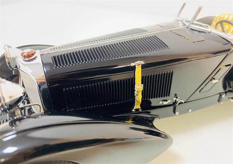 CMC Mercedes Benz SSK Trossi 1932 The Black Prince 25th Anniversary Commemorative w/ Gold Coin black Limited Edition 600PCS ONLY 1:18 Car Pre-built Model view3
