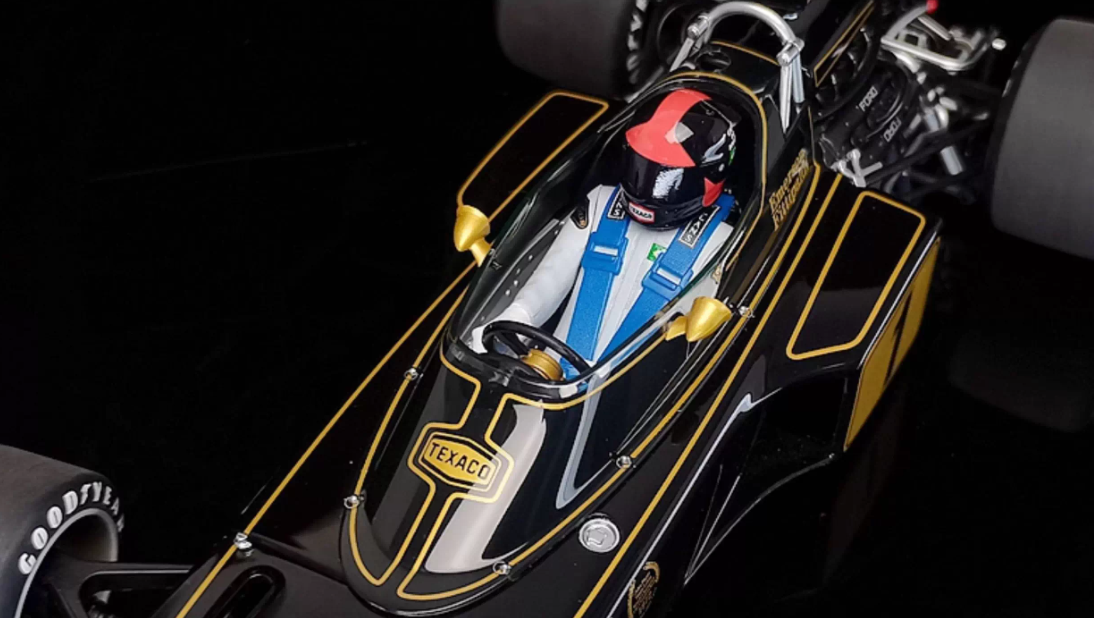 AUTOART Lotus 72E 1973 #1 Texaco Goodyear 1:18 Car Pre-built Model view4
