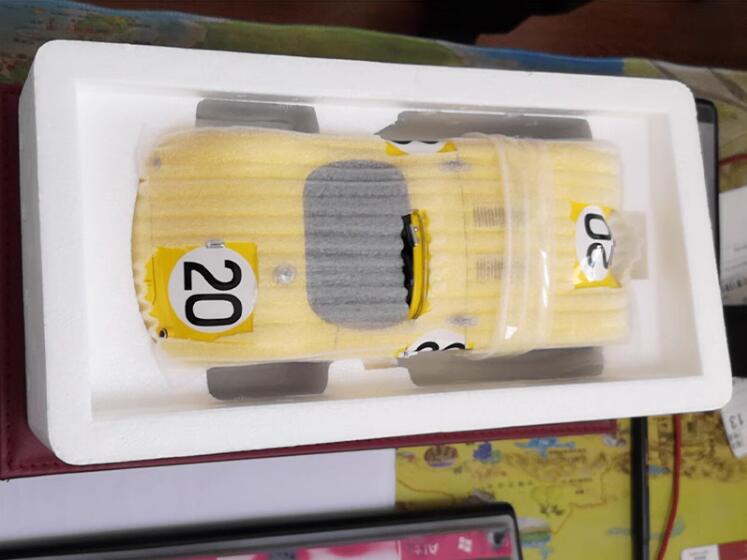 CMC Jaguar C-Type 24H France 1953 #20 yellow 1:18 DIECAST Truck Lorry Limited Edition